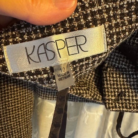 Brand New Women's KASPER slacks - Picture 4 of 5